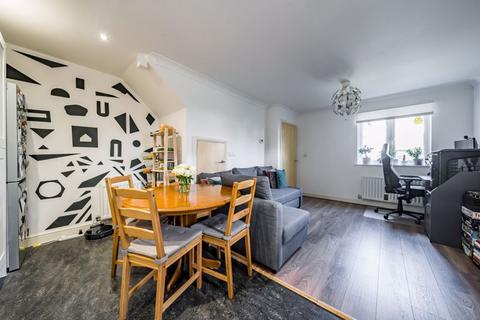 1 bedroom end of terrace house for sale, Eastnor Road, London SE9