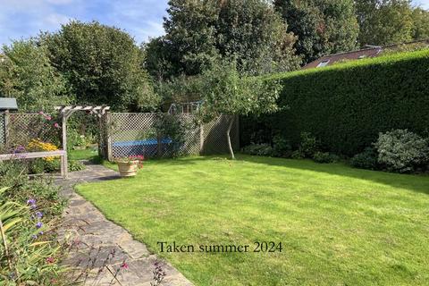 5 bedroom detached house for sale, Foxwells, Balcombe