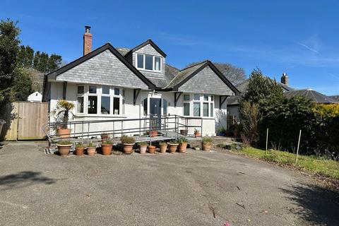 Upland Crescent, Truro