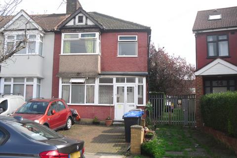 12 The Circle, London, NW2 7QS