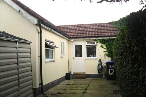 12 The Circle, London, NW2 7QS
