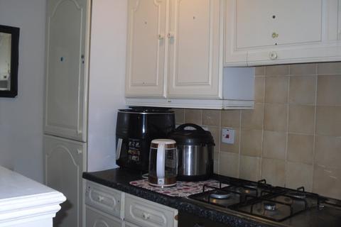 12 The Circle, London, NW2 7QS
