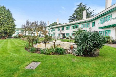 3 bedroom property to rent, Elm Park Road, Pinner HA5