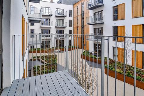 1 bedroom apartment for sale, Hope Walk, Wapping Wharf, BS1