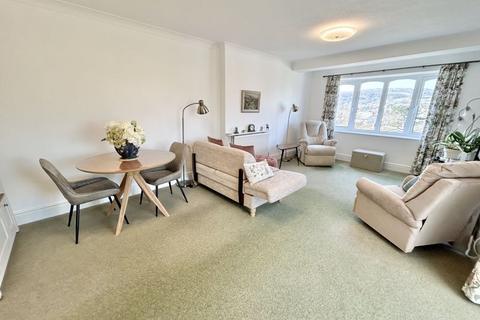 6 Bryn Eithin, Conwy, LL32 8LN