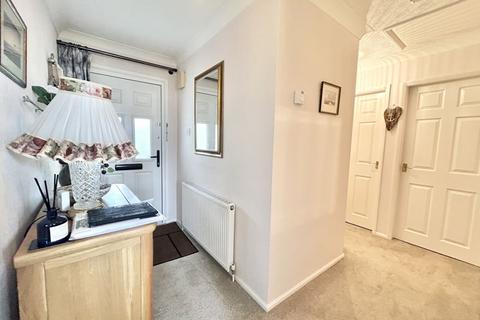 2 bedroom bungalow for sale, Parc Sychnant, Conwy