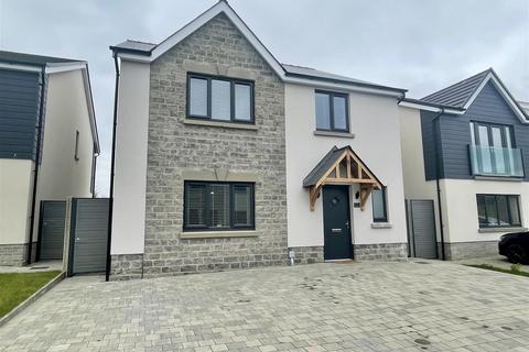 4 bedroom detached house for sale, Maes Y Teirw, Carmarthen