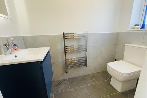 4 bedroom detached house for sale, Maes Y Teirw, Carmarthen