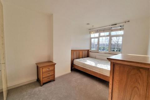 3 bedroom maisonette to rent, Stepney Green, Stepney E1