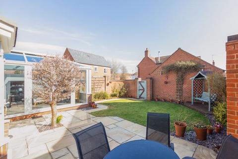 5 bedroom detached house for sale, Sage Close, Banbury
