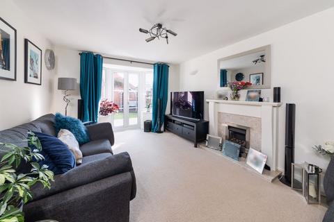 5 bedroom detached house for sale, Sage Close, Banbury