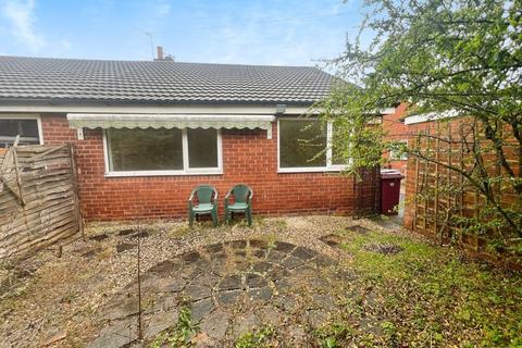 9 Beech Close, Bolton, BL2 3EB