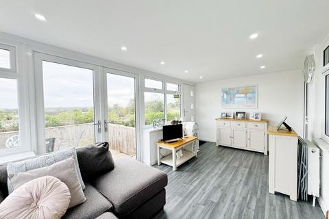 undefined, Lynwood, South View, Fishburn
