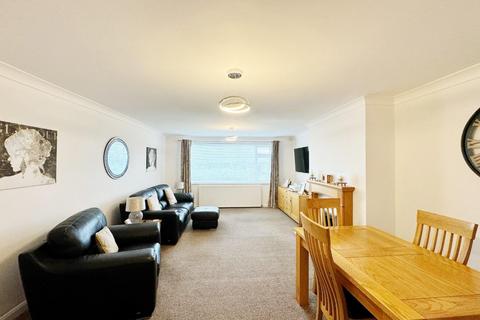 undefined, Lynwood, South View, Fishburn