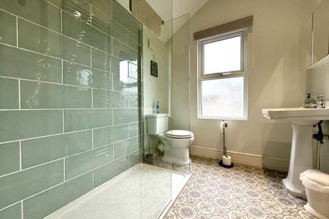 7 Maes Talaran, Dolgellau, LL40 1HR