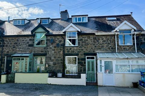 7 Maes Talaran, Dolgellau, LL40 1HR