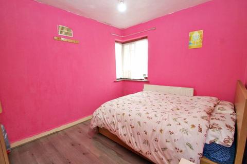 2 bedroom property for sale, Shaftesbury Avenue, Harrow