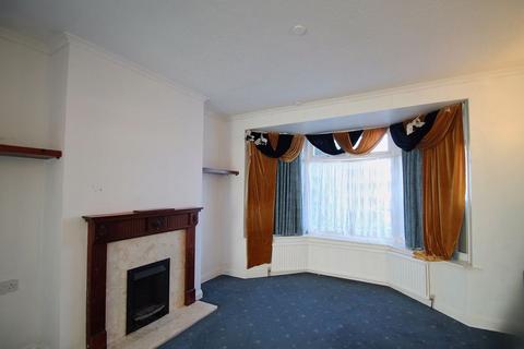 32 Park Mead, Harrow, HA2 8NQ