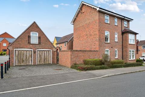 1 Eling Crescent, Sherfield On Loddon, Hook, RG27 0FJ