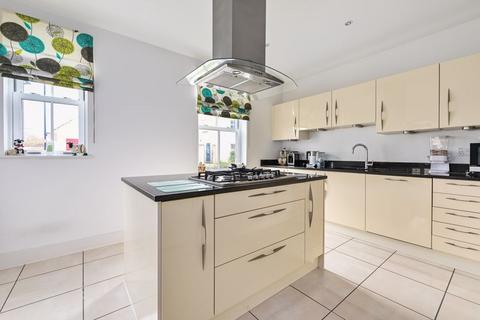 1 Eling Crescent, Sherfield On Loddon, Hook, RG27 0FJ