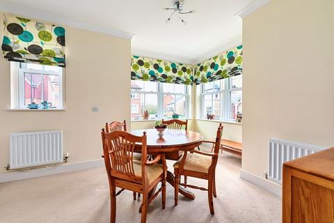 1 Eling Crescent, Sherfield On Loddon, Hook, RG27 0FJ