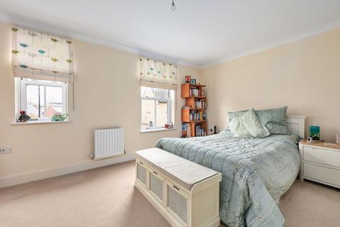 1 Eling Crescent, Sherfield On Loddon, Hook, RG27 0FJ