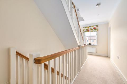 1 Eling Crescent, Sherfield On Loddon, Hook, RG27 0FJ