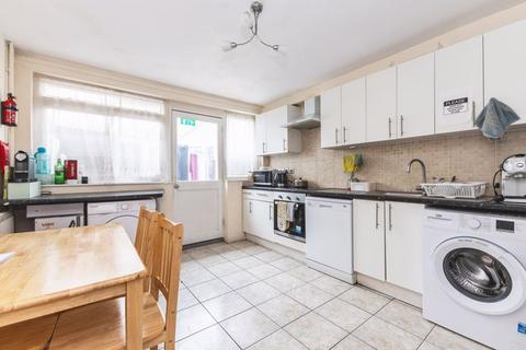 5 bedroom terraced house to rent, Adeney Close, Hammersmith