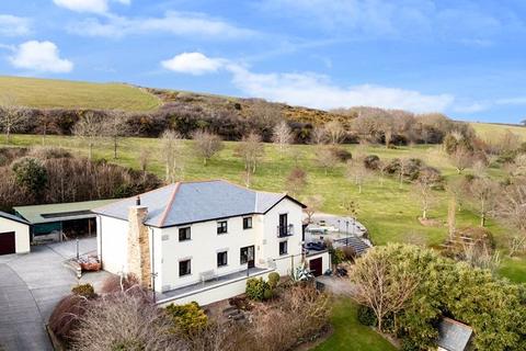 undefined, Kehelland - Seven plus acres of land