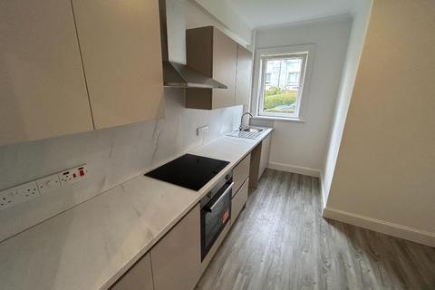 2 bedroom terraced house to rent, Elm Road, Clydebank, West Dunbartonshire, G81
