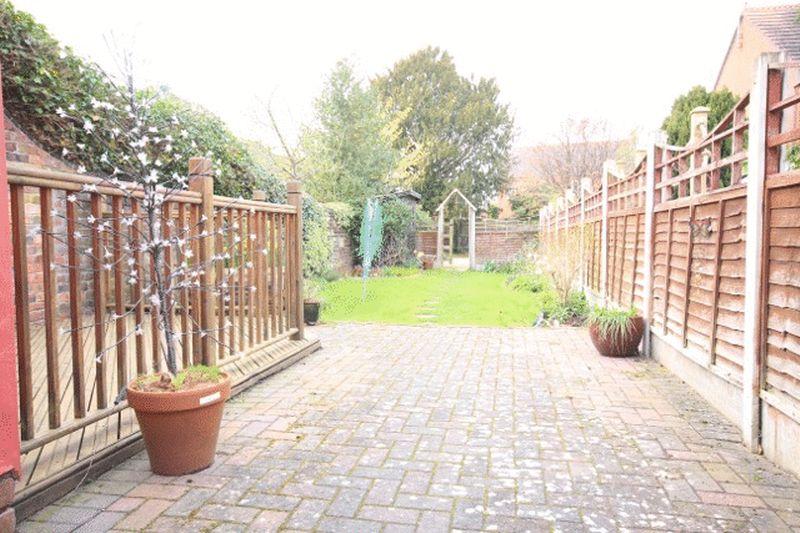 Rear garden (3)