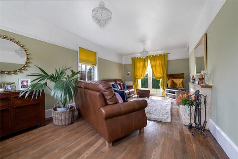 4 bedroom detached house for sale, Hamilton Drive, Melton Mowbray, Leicestershire