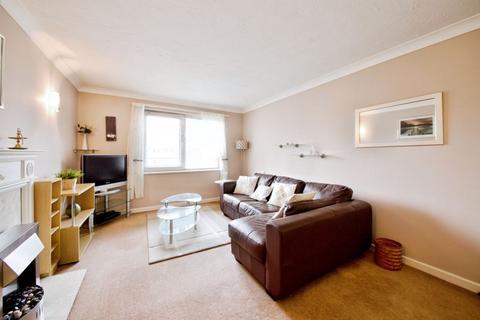 2 bedroom flat for sale, Mayfield Avenue, North Finchley N12