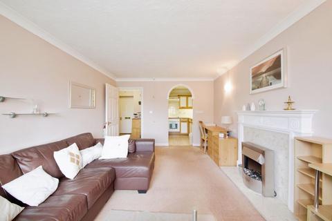 2 bedroom flat for sale, Mayfield Avenue, North Finchley N12
