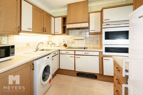 2 bedroom retirement property for sale, Cottage Mews|Christchurch Road|Ringwood|BH24