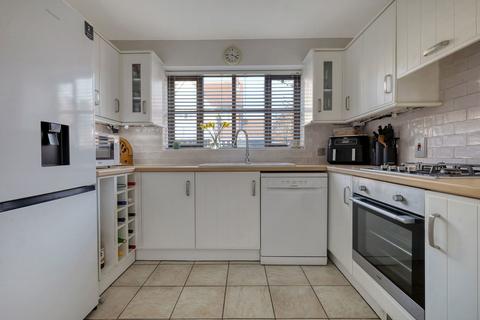 19 Froden Brook, Billericay, CM11 2TW