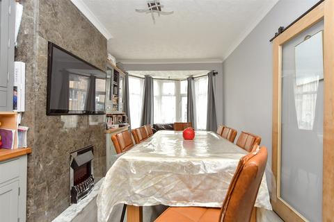40 Sydney Road, Chatham, ME4 5PP