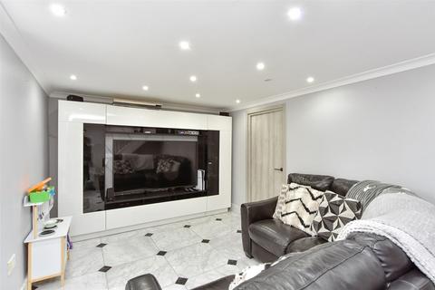 40 Sydney Road, Chatham, ME4 5PP