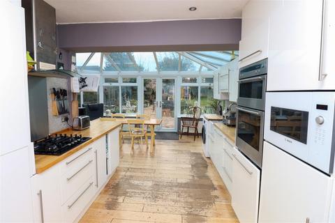 4 bedroom detached house for sale, Aldershot Road, Church Crookham GU52