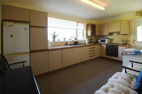 2 bedroom detached bungalow for sale, Hockland Road, Tydd St Giles, Cambridgeshire, PE13 5LF