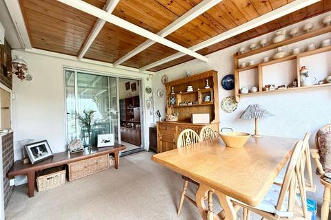 3 bedroom bungalow for sale, Poplar Avenue, Warden Hills, Luton, Bedfordshire, LU3 2BP
