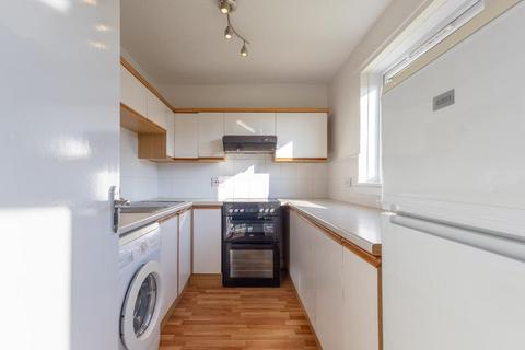 2 bedroom flat for sale, Blenheim Court, Stepps, G33 6EA