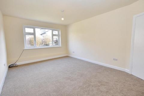 8 Denbigh Drive, Clitheroe, BB7 2BH