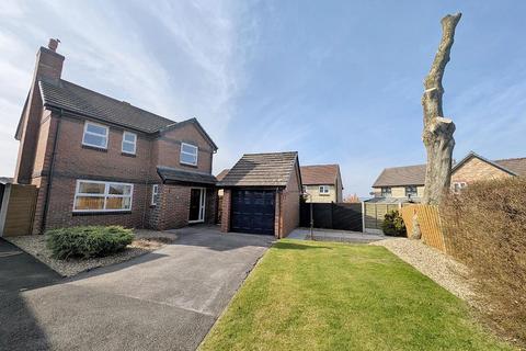 15 Abbot Walk, Clitheroe, BB7 1JE