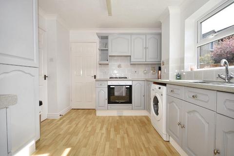15 Abbot Walk, Clitheroe, BB7 1JE
