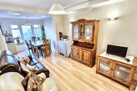 4 bedroom semi-detached house for sale, Green Road, Birmingham B28