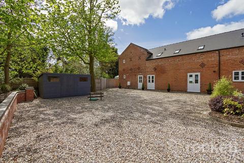 4 bedroom parking to rent, Twemlow Barn, Audlem Road Hatherton, Nantwich, Cheshire, CW5