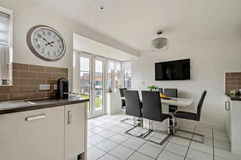 3 bedroom detached house for sale, Ashley Mews, Castleford, West Yorkshire