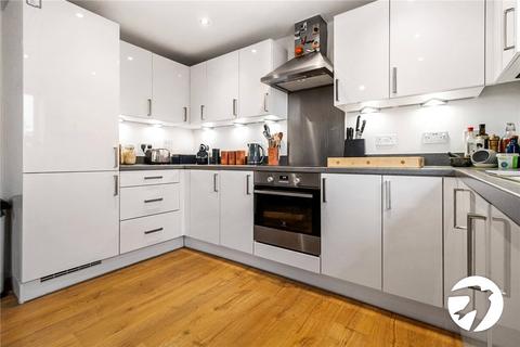 2 bedroom flat for sale, Lett Lane, Castle Hill, Ebbsfleet Valley, Swanscombe, DA10