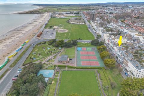 5 bedroom terraced house for sale, South Terrace, Littlehampton, West Sussex